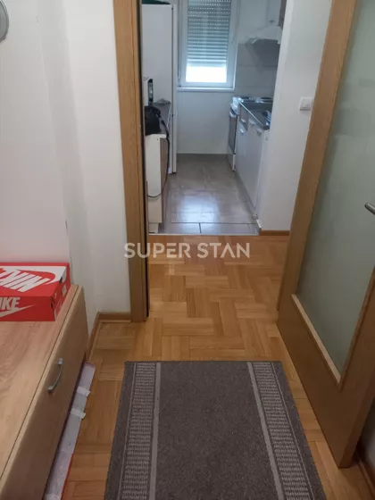 Bete Vukanović | 4zida.rs