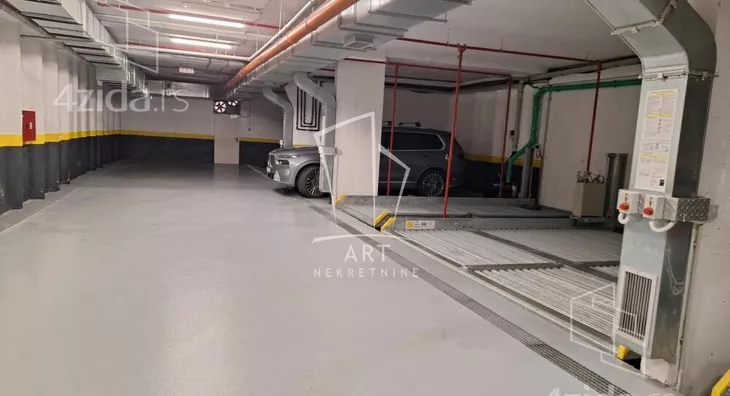 Garaža | 4zida