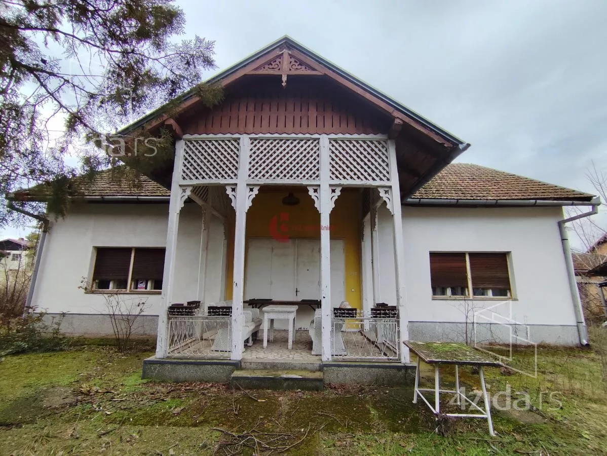 Kuća | 4zida