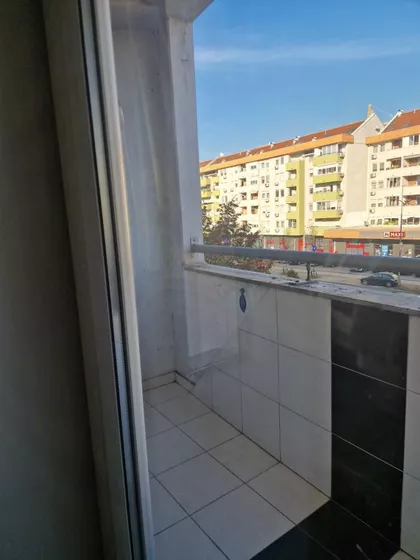 Nova Detelinara | 4zida.rs