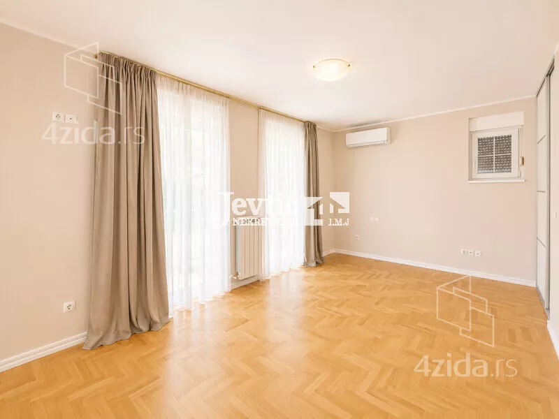 4-etažna kuća | 4zida