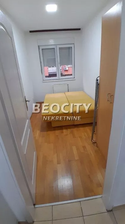 Janka Čmelika | 4zida.rs