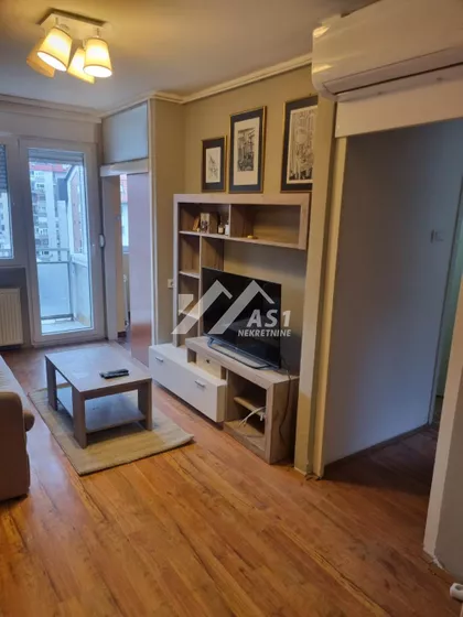 Bulevar oslobođenja | 4zida.rs