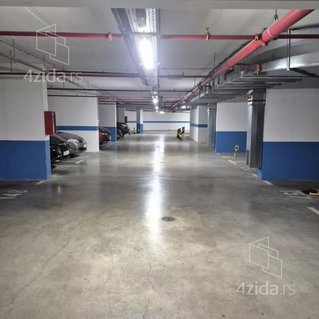 Parking | 4zida