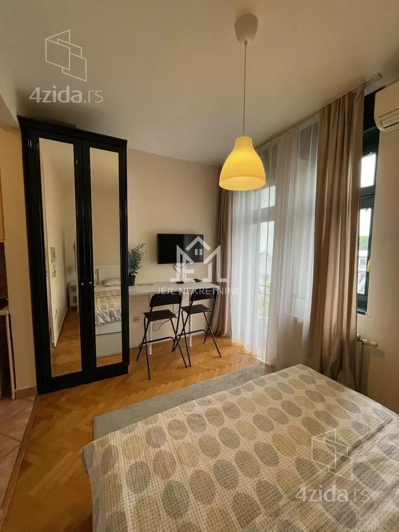 Garsonjera | 4zida