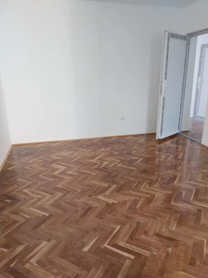 Železnička stanica | 4zida.rs