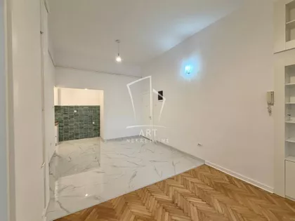 Strahinjića Bana | 4zida.rs