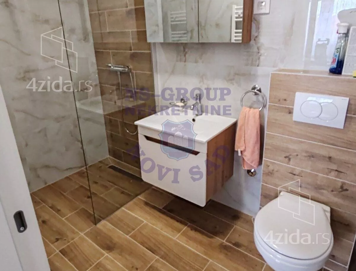 Petosoban stan | 4zida