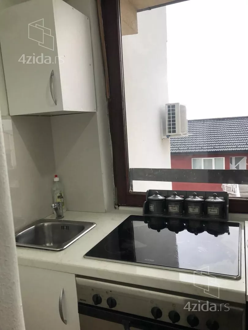 Garsonjera | 4zida