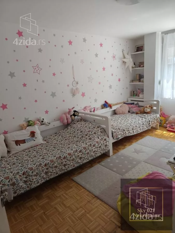 Četvorosoban stan | 4zida