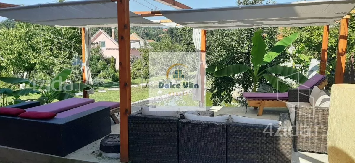 Kuća | 4zida