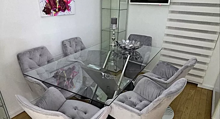 Petosoban stan | 4zida