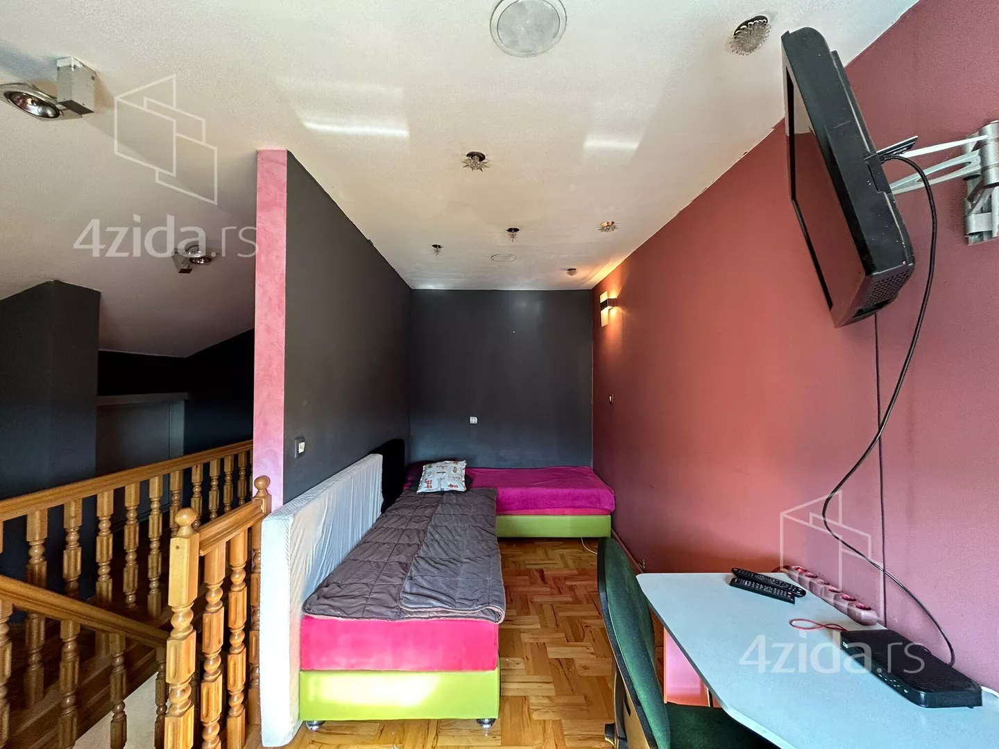 Četvoroiposoban stan | 4zida