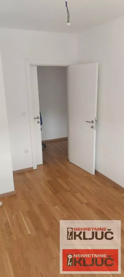 Bulevar Patrijarha Pavla (Somborski Bulevar) | 4zida.rs