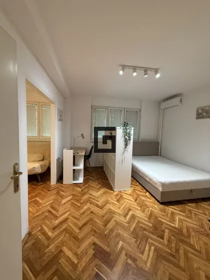 Čarlija Čaplina | 4zida.rs