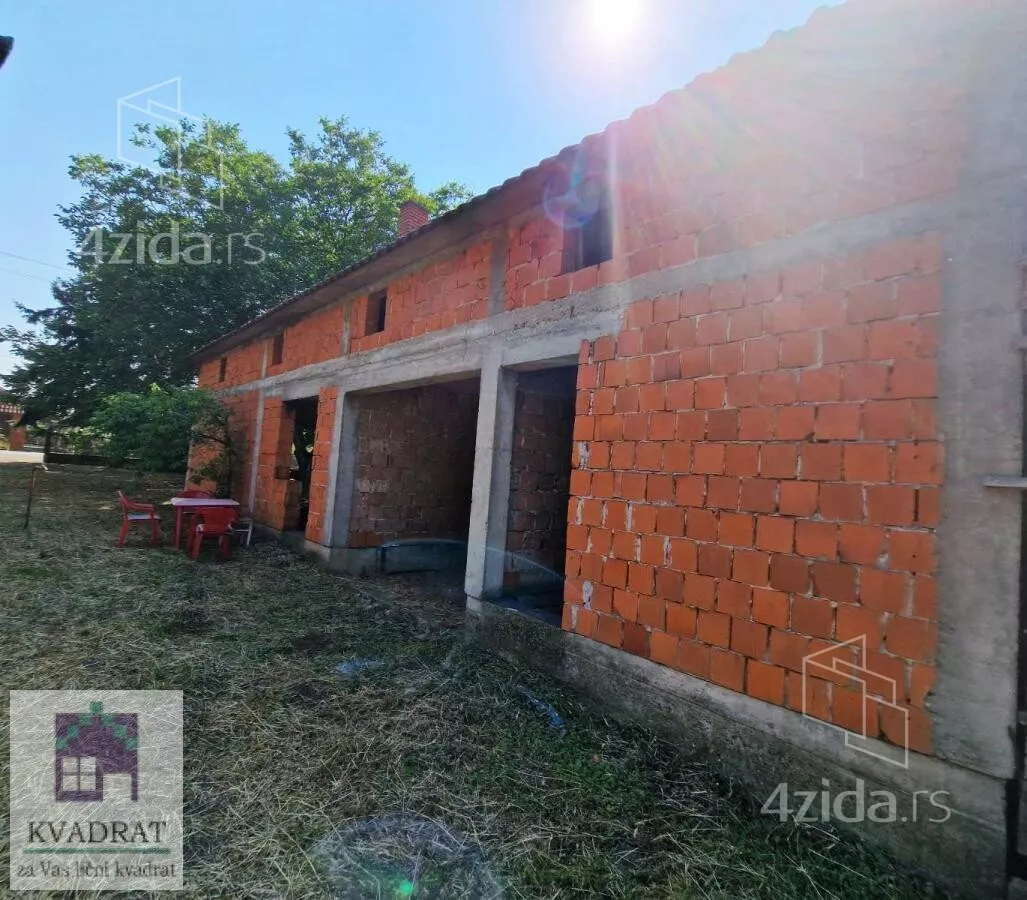 Kuća | 4zida