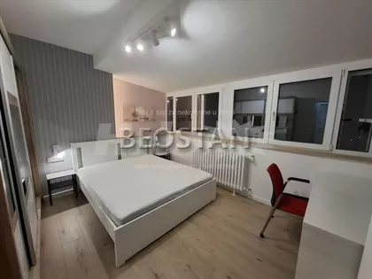 Blok 11c - Stari Merkator | 4zida.rs