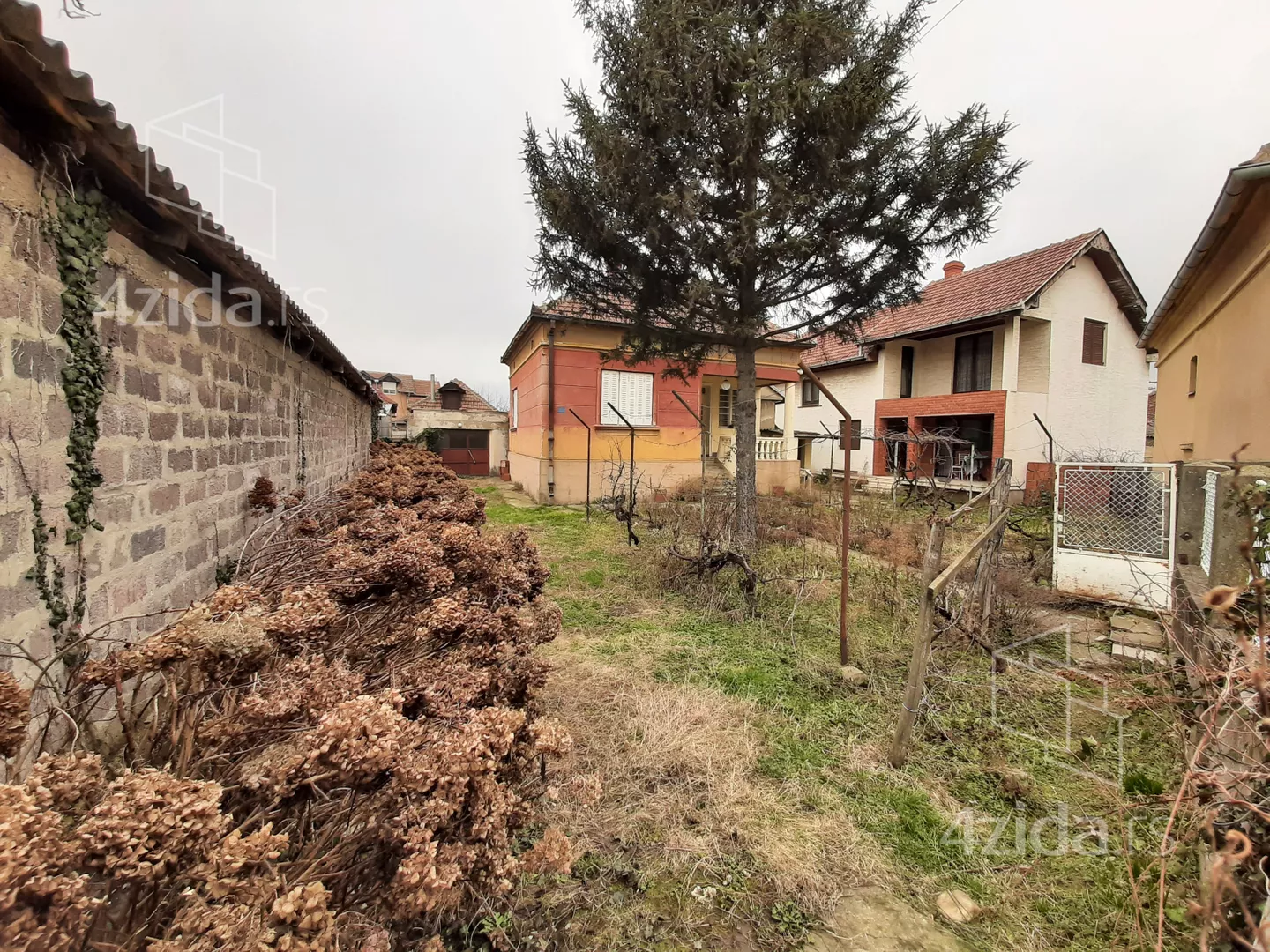 3-etažna kuća | 4zida