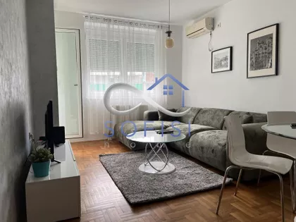 Braće Ribnikar | 4zida.rs