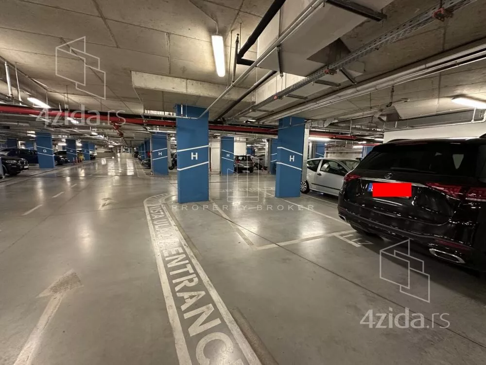 Garaža | 4zida