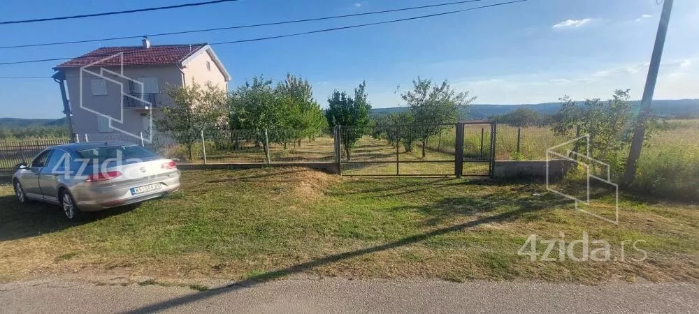 Građevinsko zemljište | 4zida