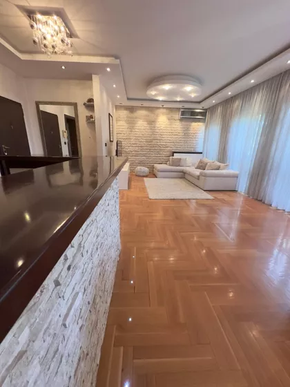 Crveni Krst Vračar | 4zida.rs