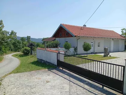 Štulac | 4zida.rs