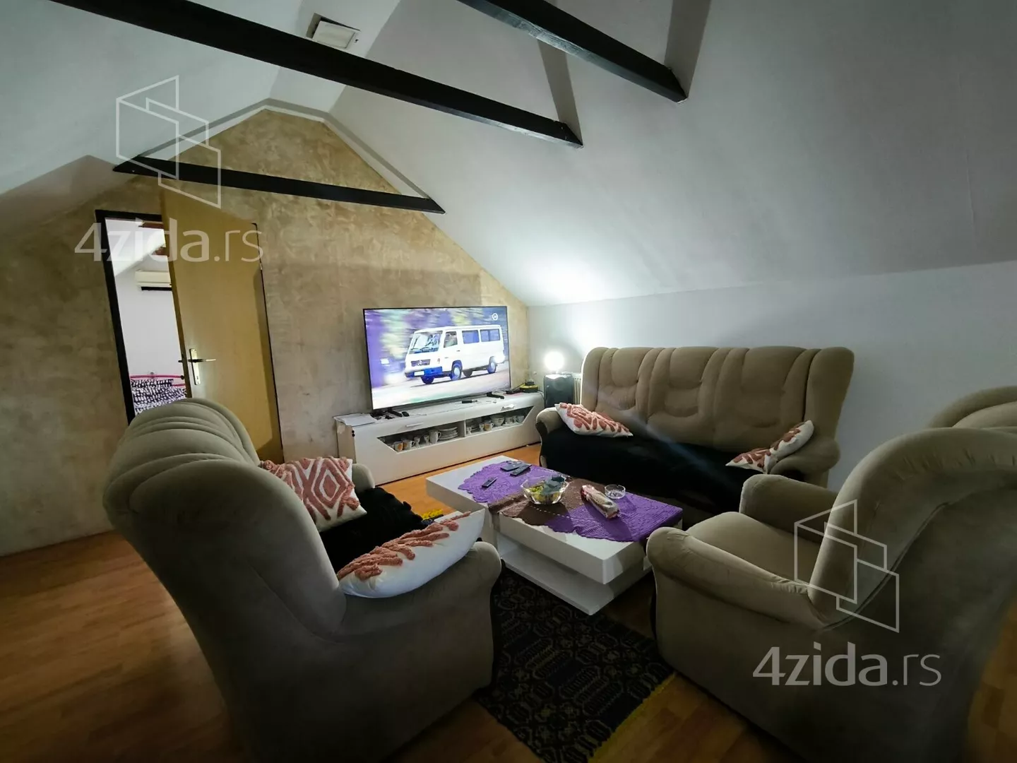 4-etažna kuća | 4zida