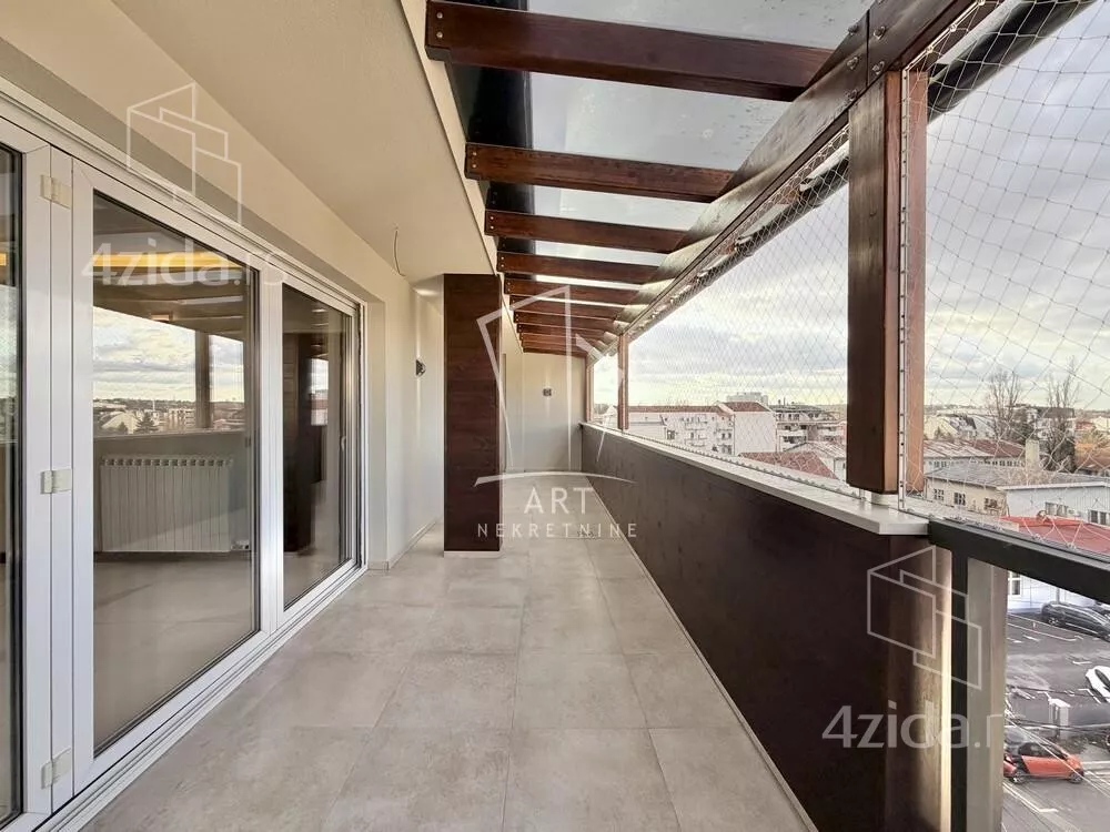 Petosoban stan | 4zida