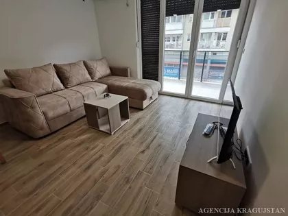 Vašarište | 4zida.rs