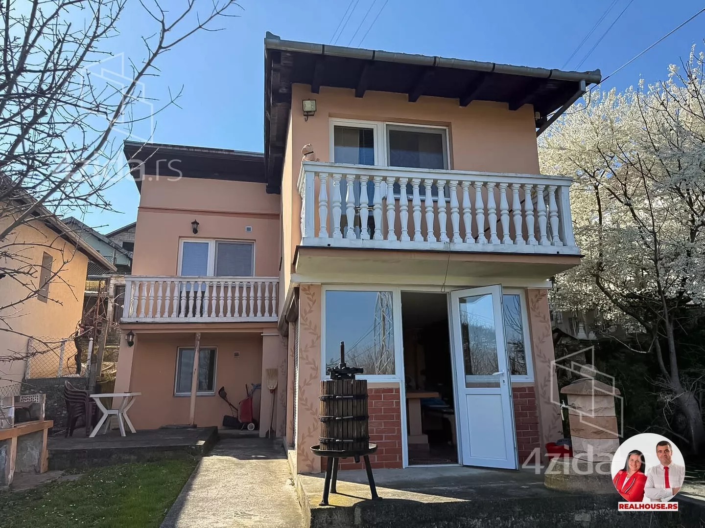 2-etažna kuća | 4zida