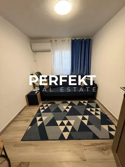 Pere Ćetkovića | 4zida.rs