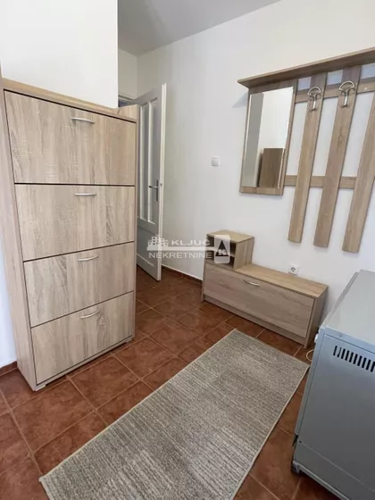 Vukice Mitrović | 4zida.rs