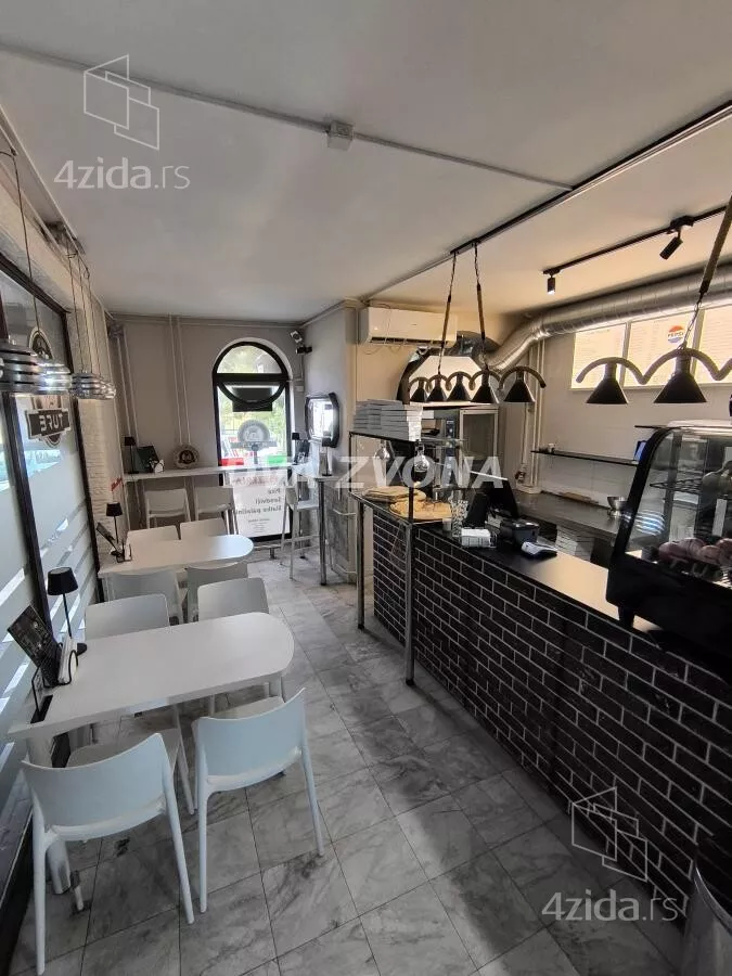 Lokal | 4zida