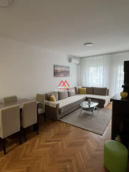 Hadži Ruvimova | 4zida.rs