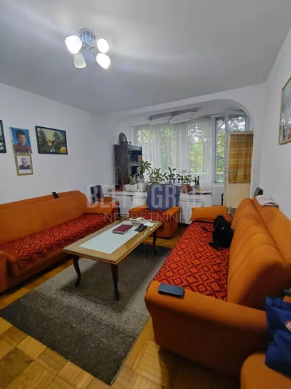 Glasinačka | 4zida.rs