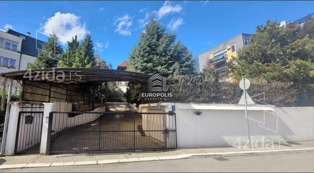 Kuća | 4zida
