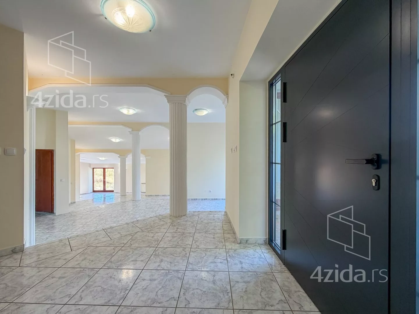 Kuća | 4zida