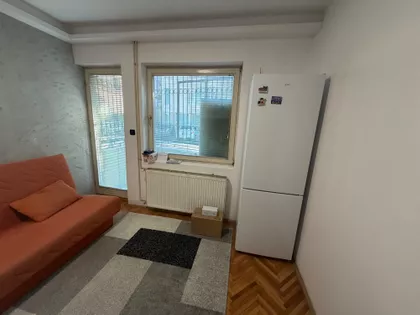 Dragoljuba Milovanovića Bene 44 | 4zida.rs