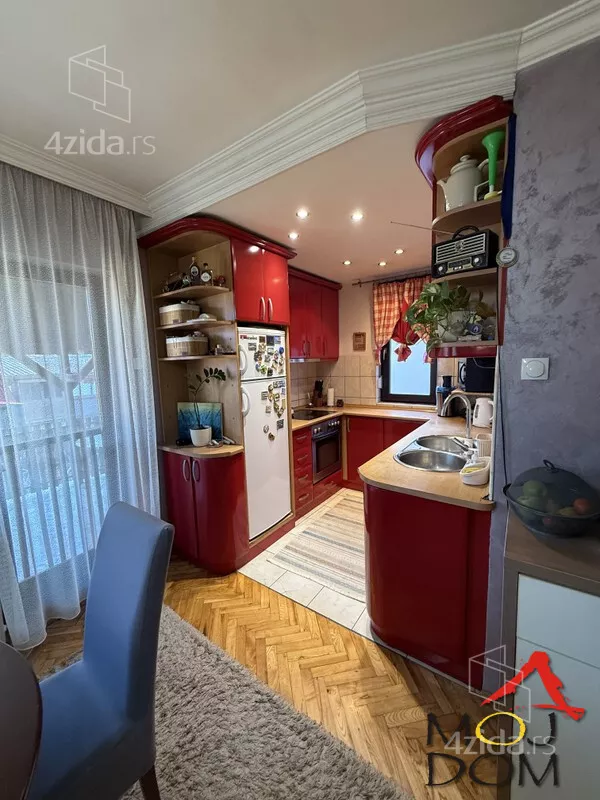 Četvorosoban stan | 4zida