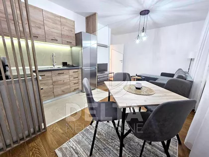 Pantelejska Crkva | 4zida.rs