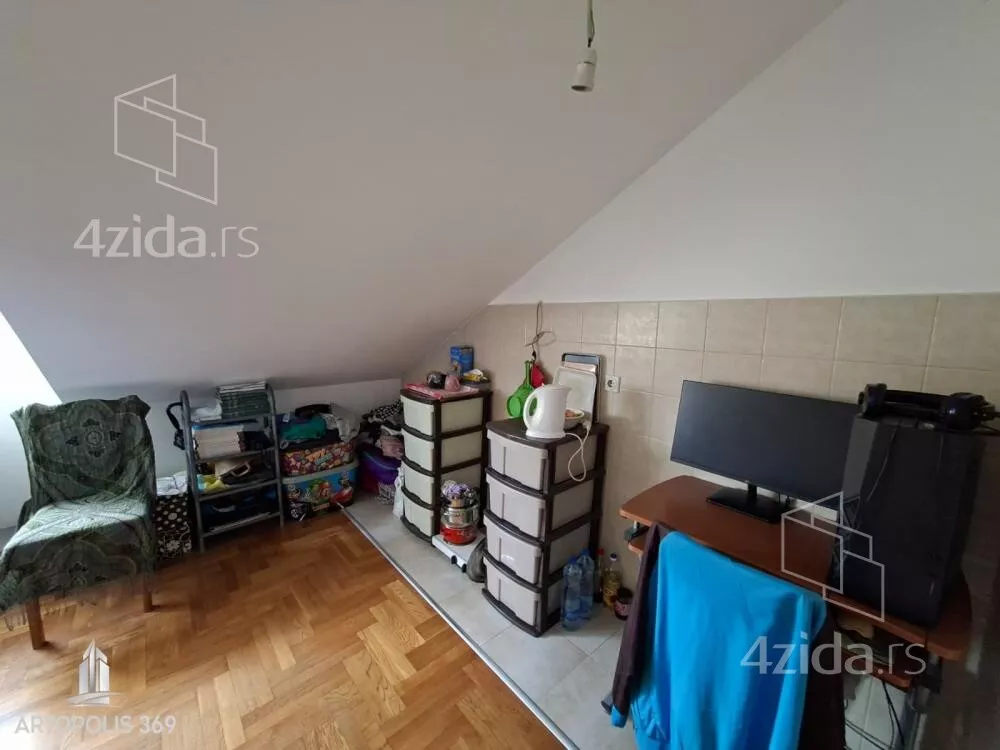 Garsonjera | 4zida