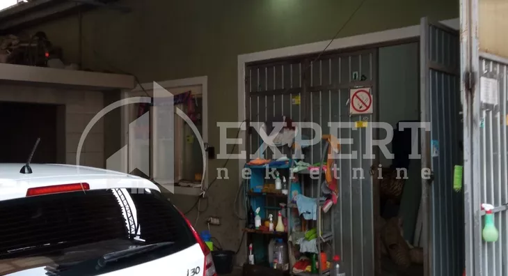 Lokal | 4zida