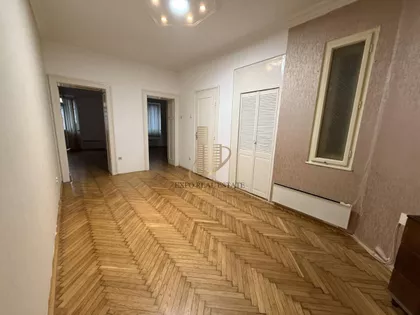 DEČANSKA | 4zida.rs