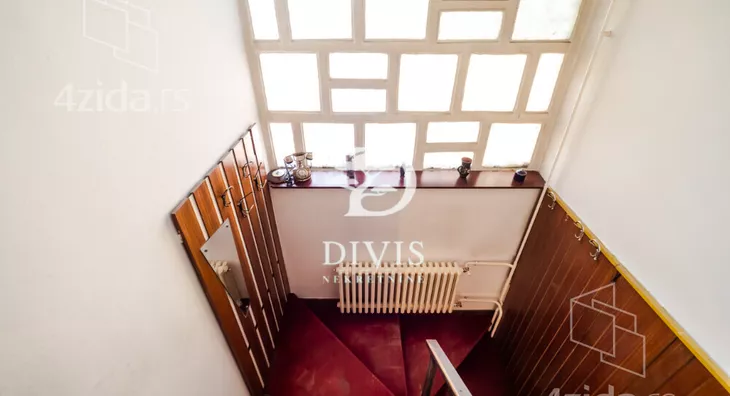 3-etažna kuća | 4zida