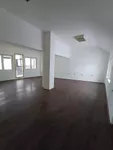 Poslovna zgrada | 4zida