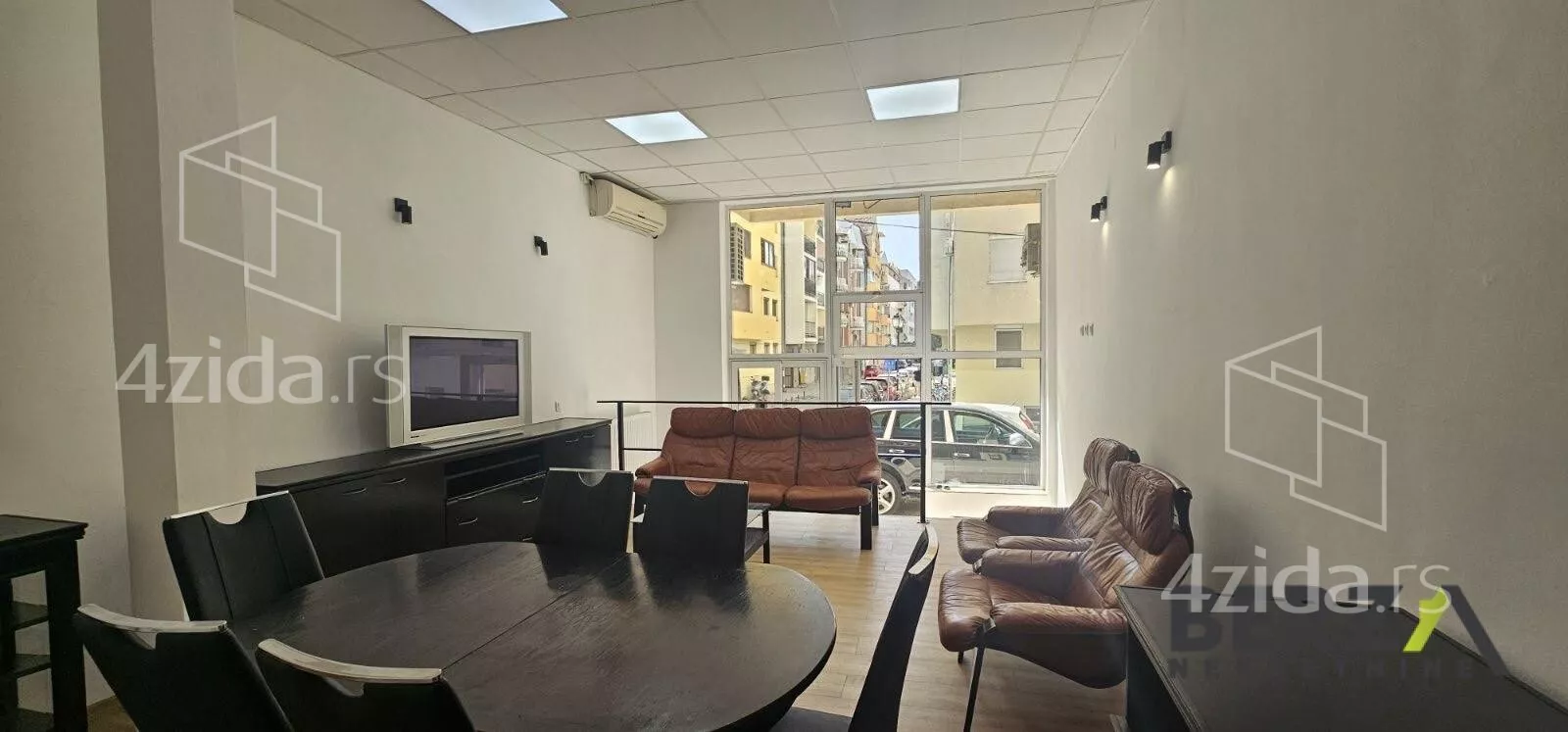 Poslovni prostor | 4zida