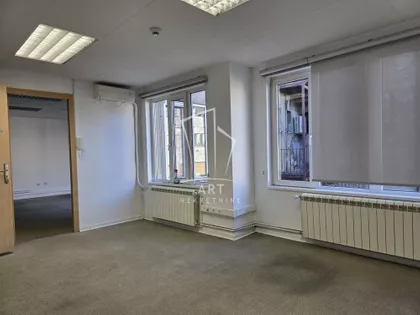 Trg Nikole Pašića | 4zida.rs