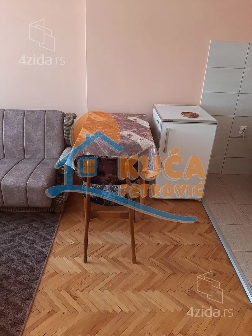 Garsonjera | 4zida