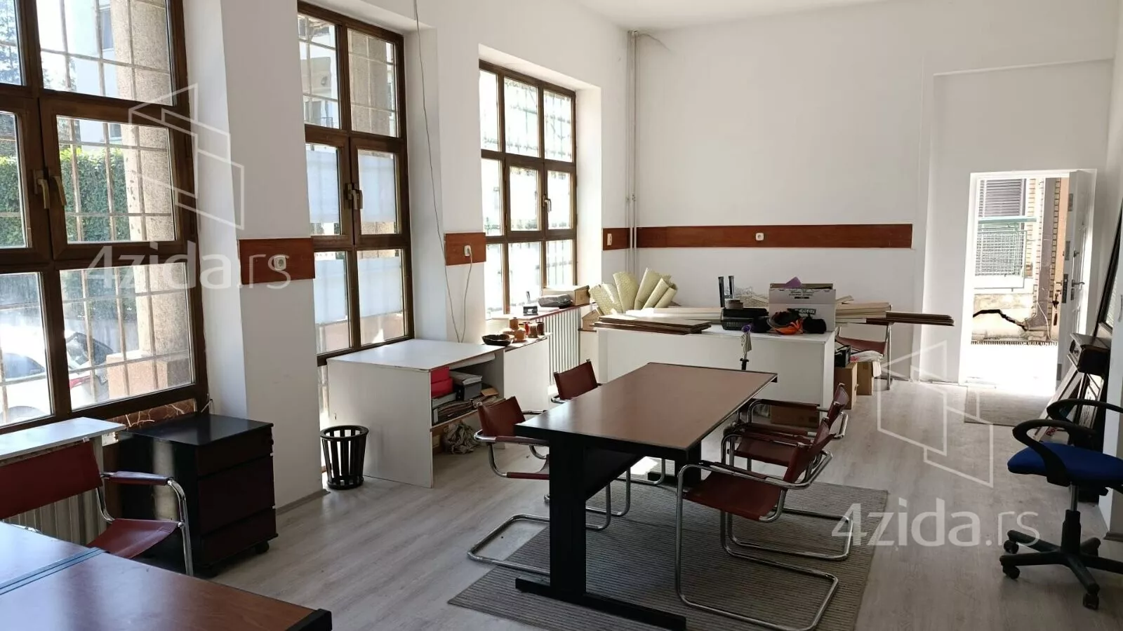 Poslovni prostor | 4zida
